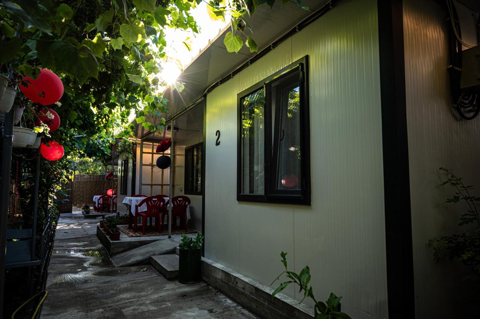 Casa La Dinamo Hotel Două Mai Buitenkant foto