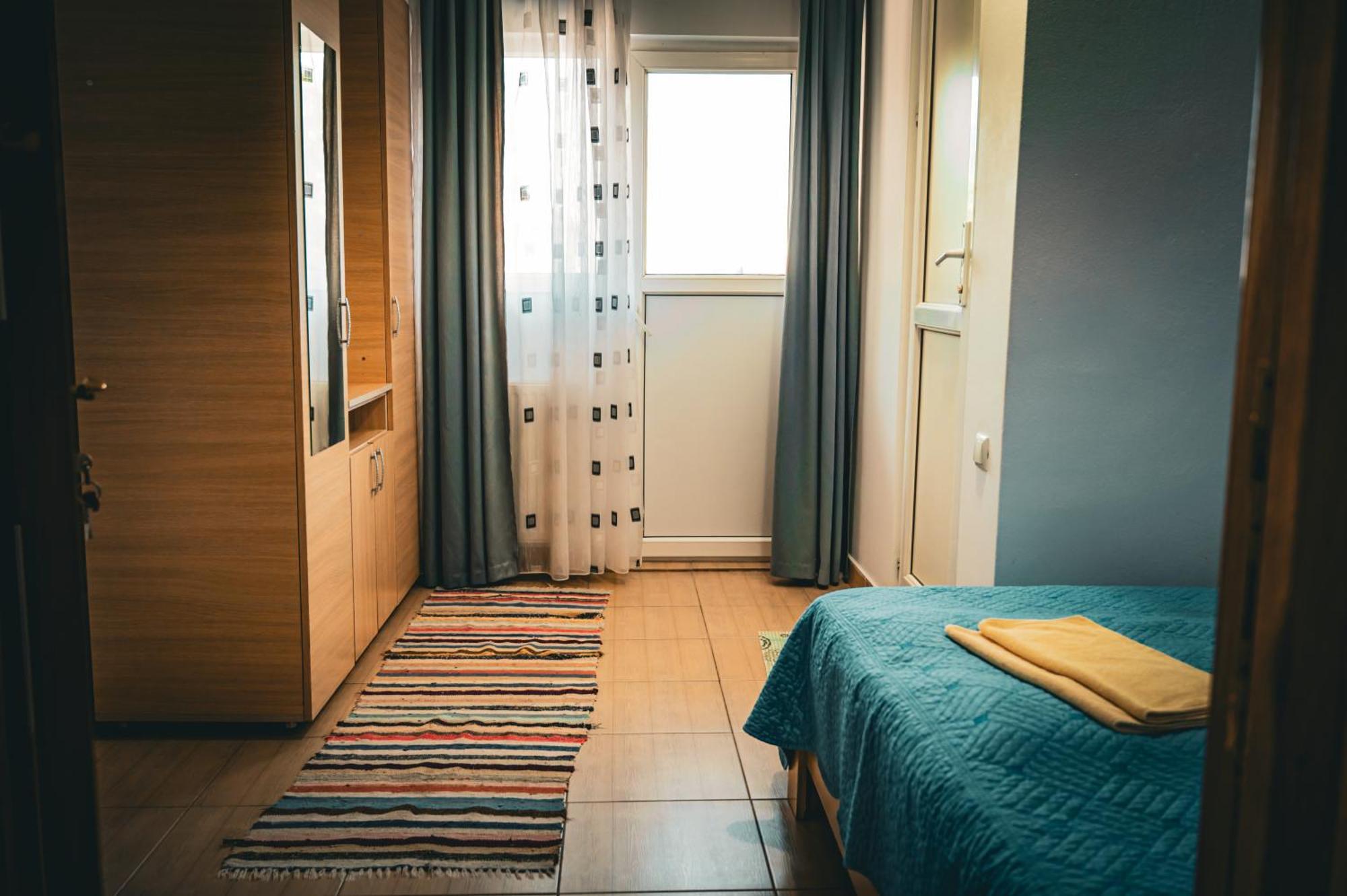 Casa La Dinamo Hotel Două Mai Buitenkant foto