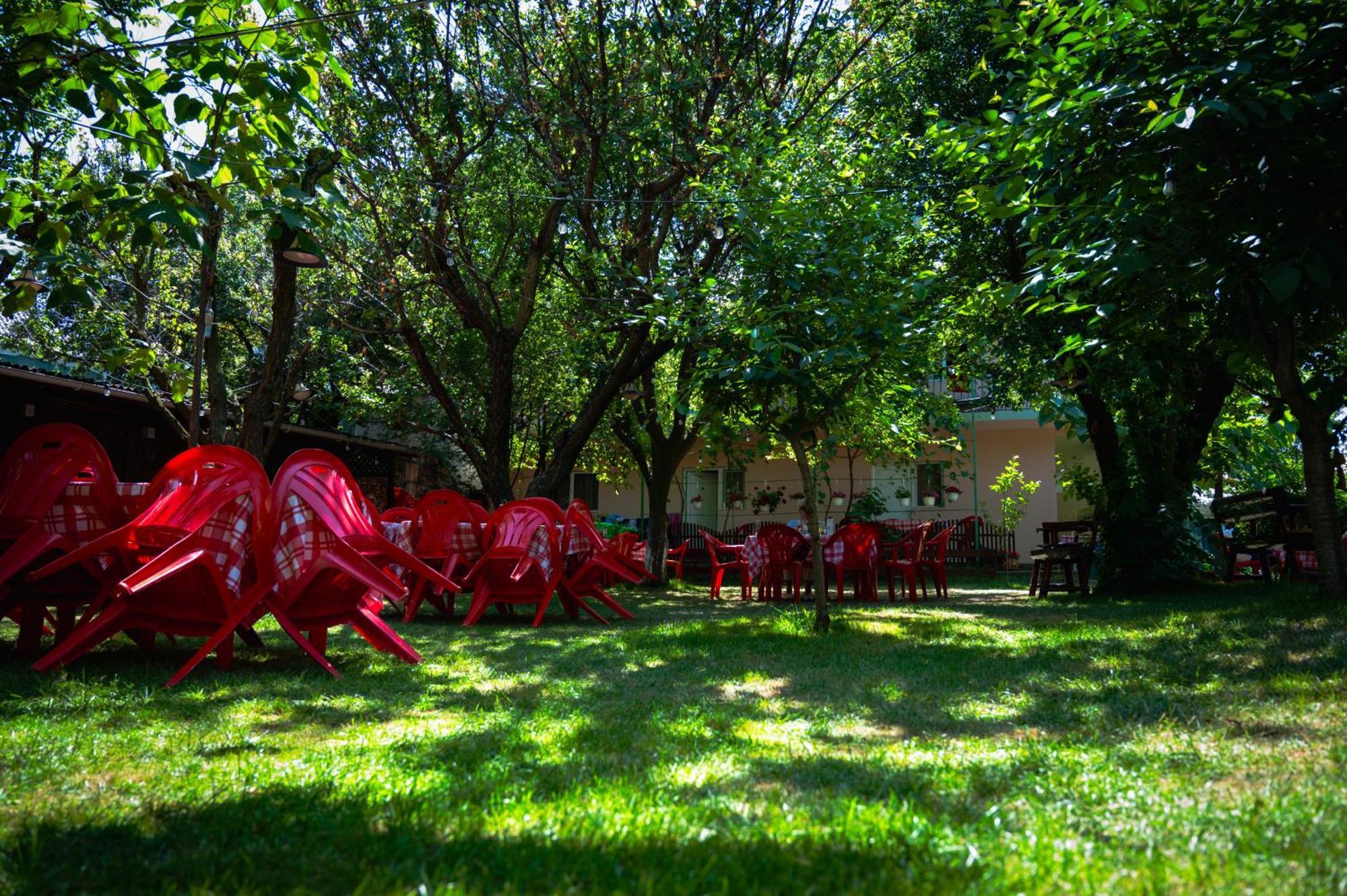 Casa La Dinamo Hotel Două Mai Buitenkant foto
